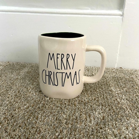Rae Dunn Other - Rae Dunn Merry Christmas Mug